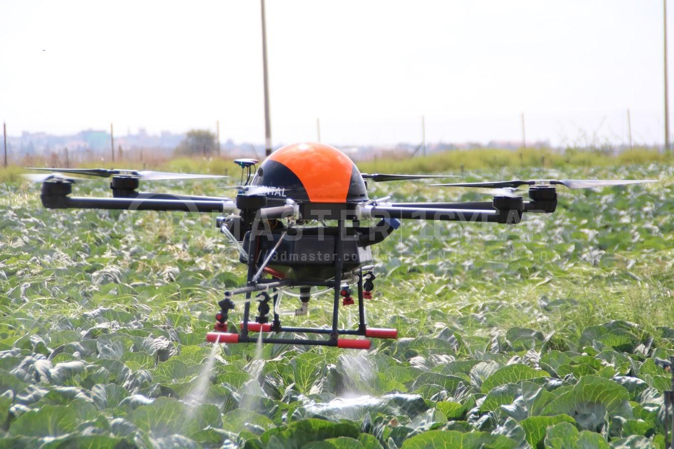 UAV - Drone phun thuốc sâu