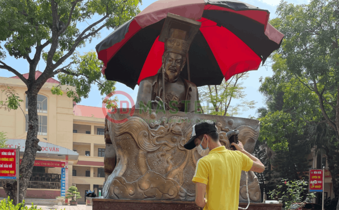 Scan 3D để số hóa Tượng đài Anh hùng Lý Tự Trọng