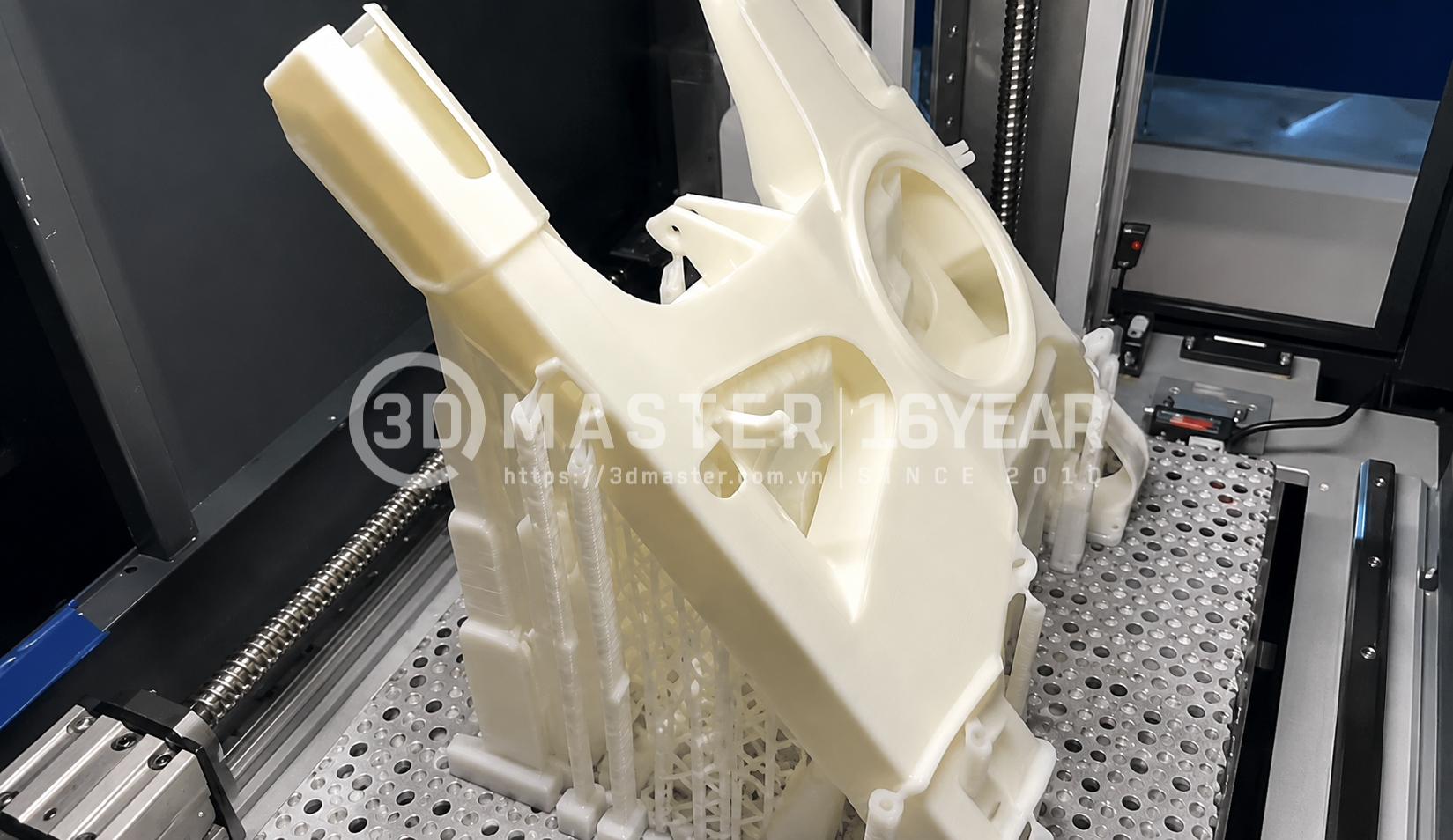 Should You Buy a 3D Printer? Who Should Invest and Which Technology Should You Choose?